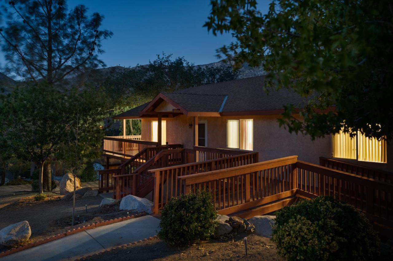 Lazy Squirrel - Cozy Family House With Full Game Room Kernville Exterior foto